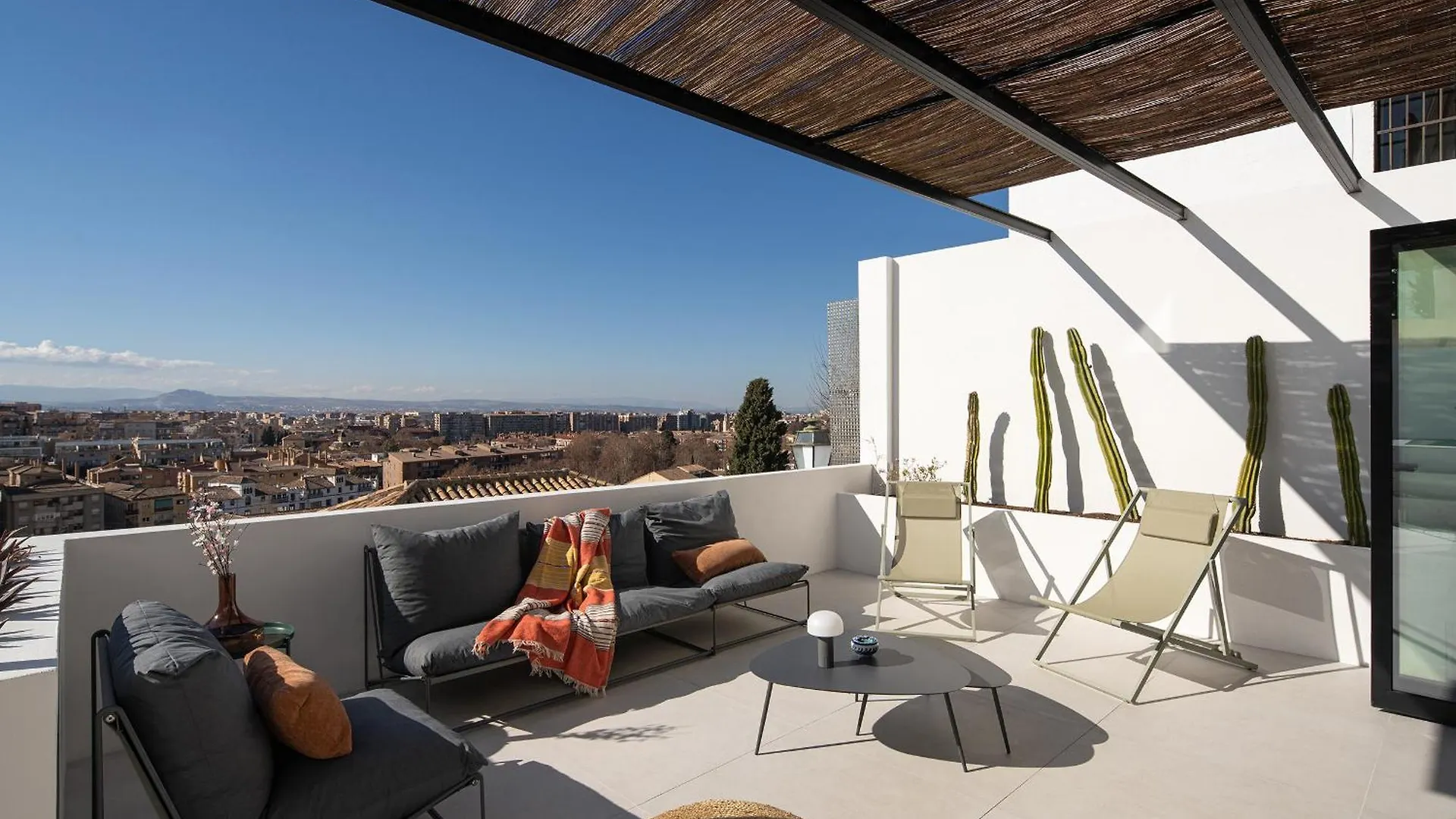 Terraza 6 location